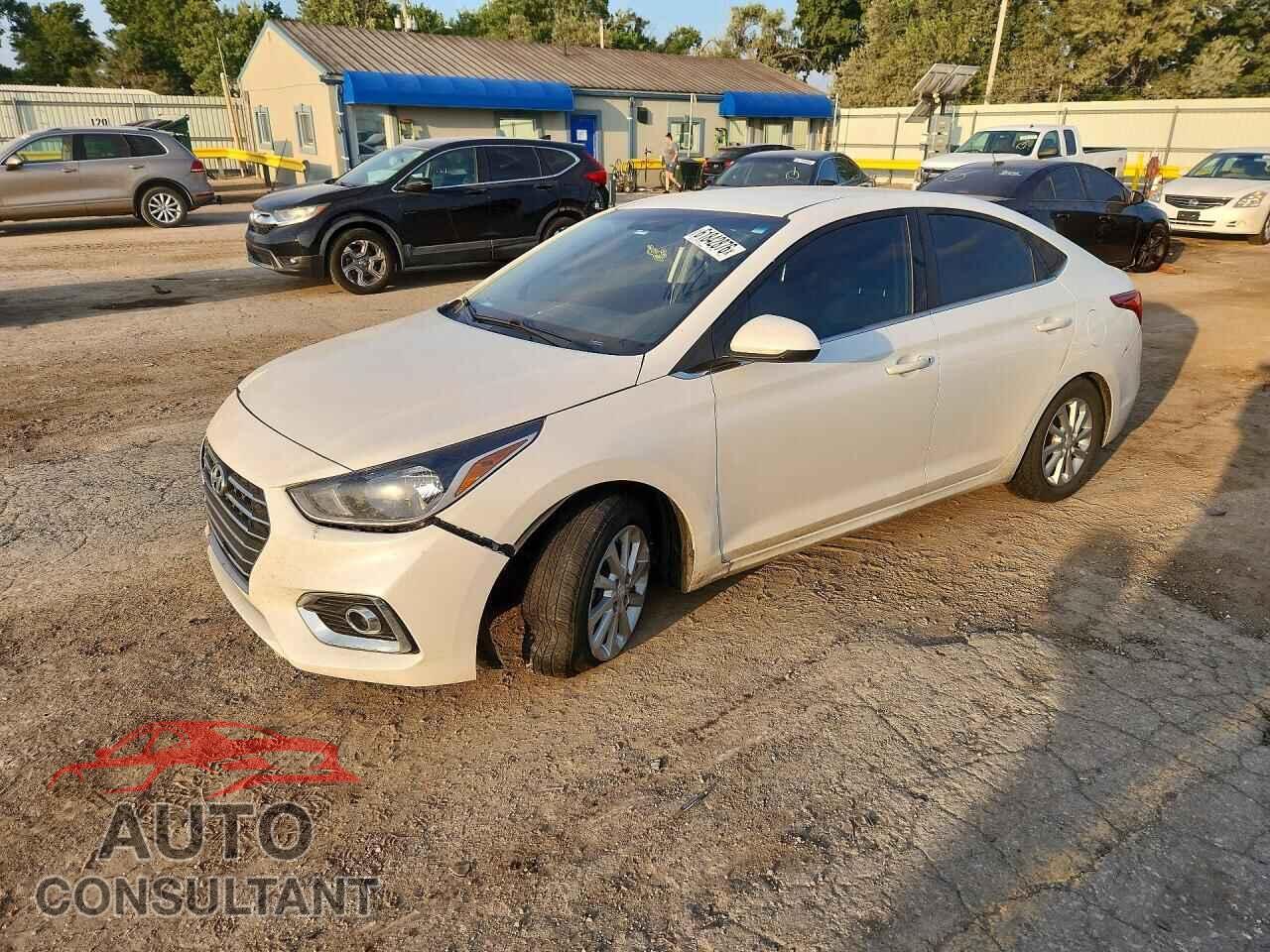 HYUNDAI ACCENT 2022 - 3KPC24A67NE173871