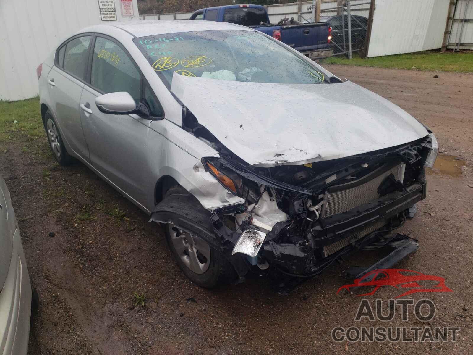 KIA FORTE 2018 - 3KPFK4A78JE265085