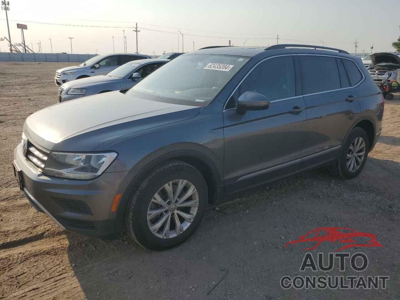 VOLKSWAGEN TIGUAN 2018 - 3VV2B7AX8JM054931