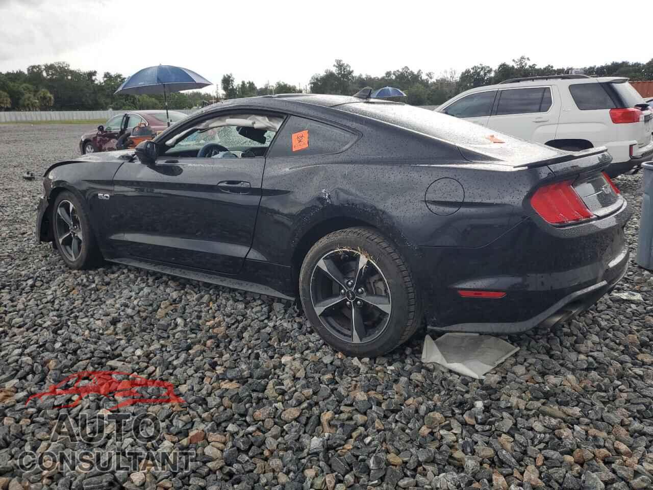 FORD MUSTANG 2020 - 1FA6P8CF2L5191308