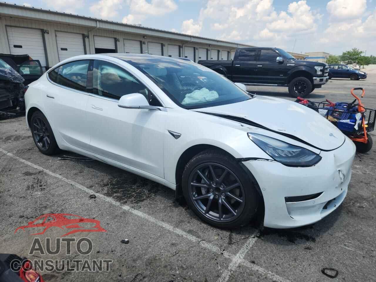 TESLA MODEL 3 2018 - 5YJ3E1EA4JF035438