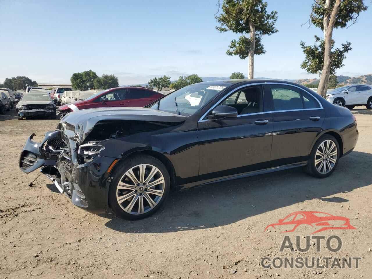 MERCEDES-BENZ E-CLASS 2023 - W1KZF8EB7PB137228
