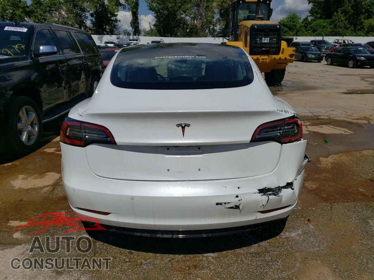TESLA MODEL 3 2018 - 5YJ3E1EB6JF066912