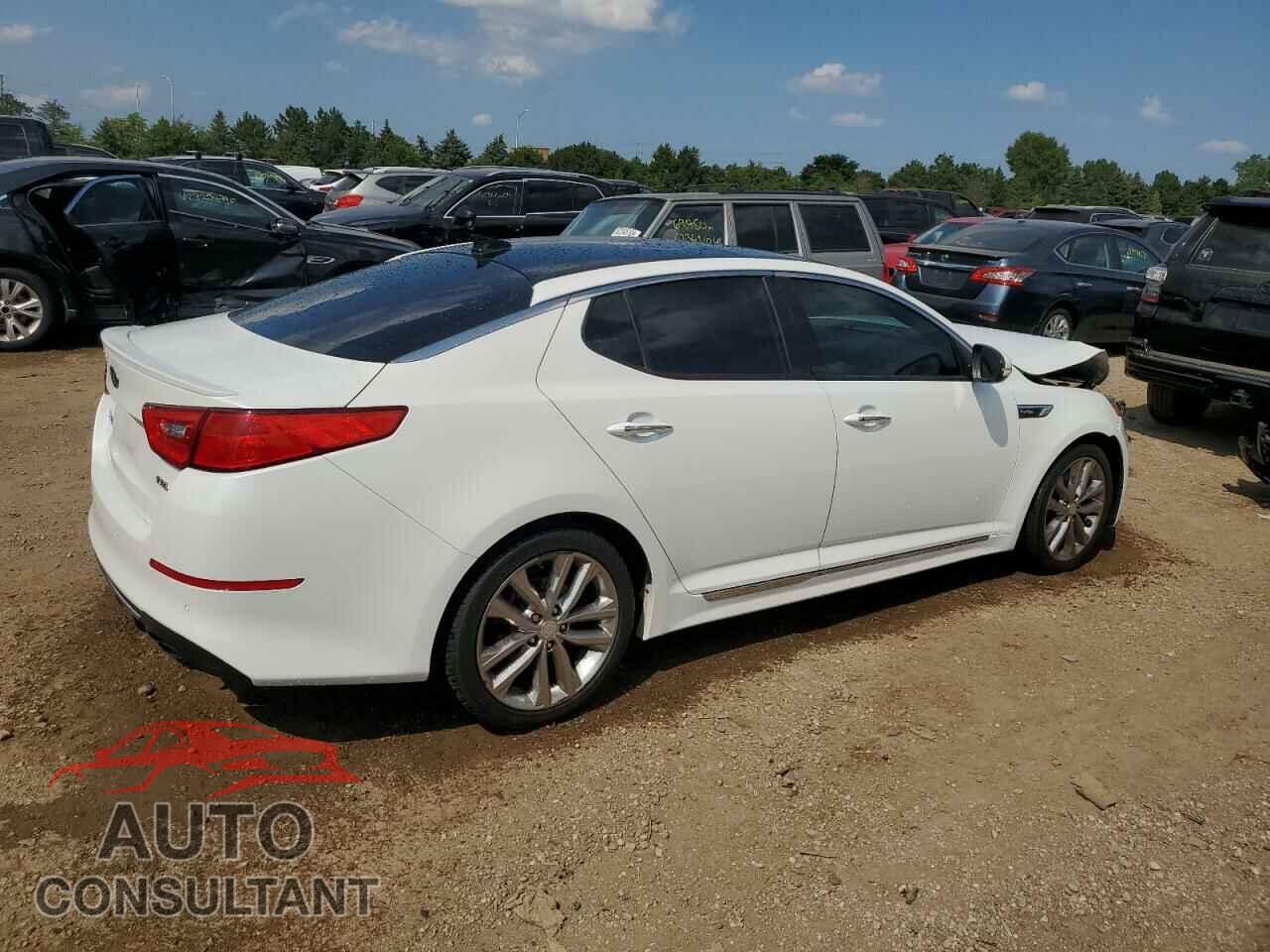KIA OPTIMA 2015 - 5XXGR4A67FG499045