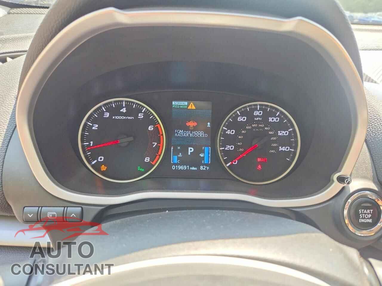 MITSUBISHI ECLIPSE 2024 - JA4ATWAA9RZ006047
