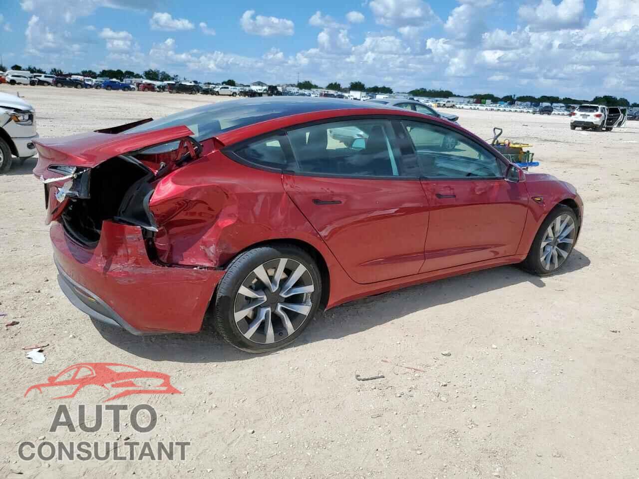 TESLA MODEL 3 2024 - 5YJ3E1EA7RF829538