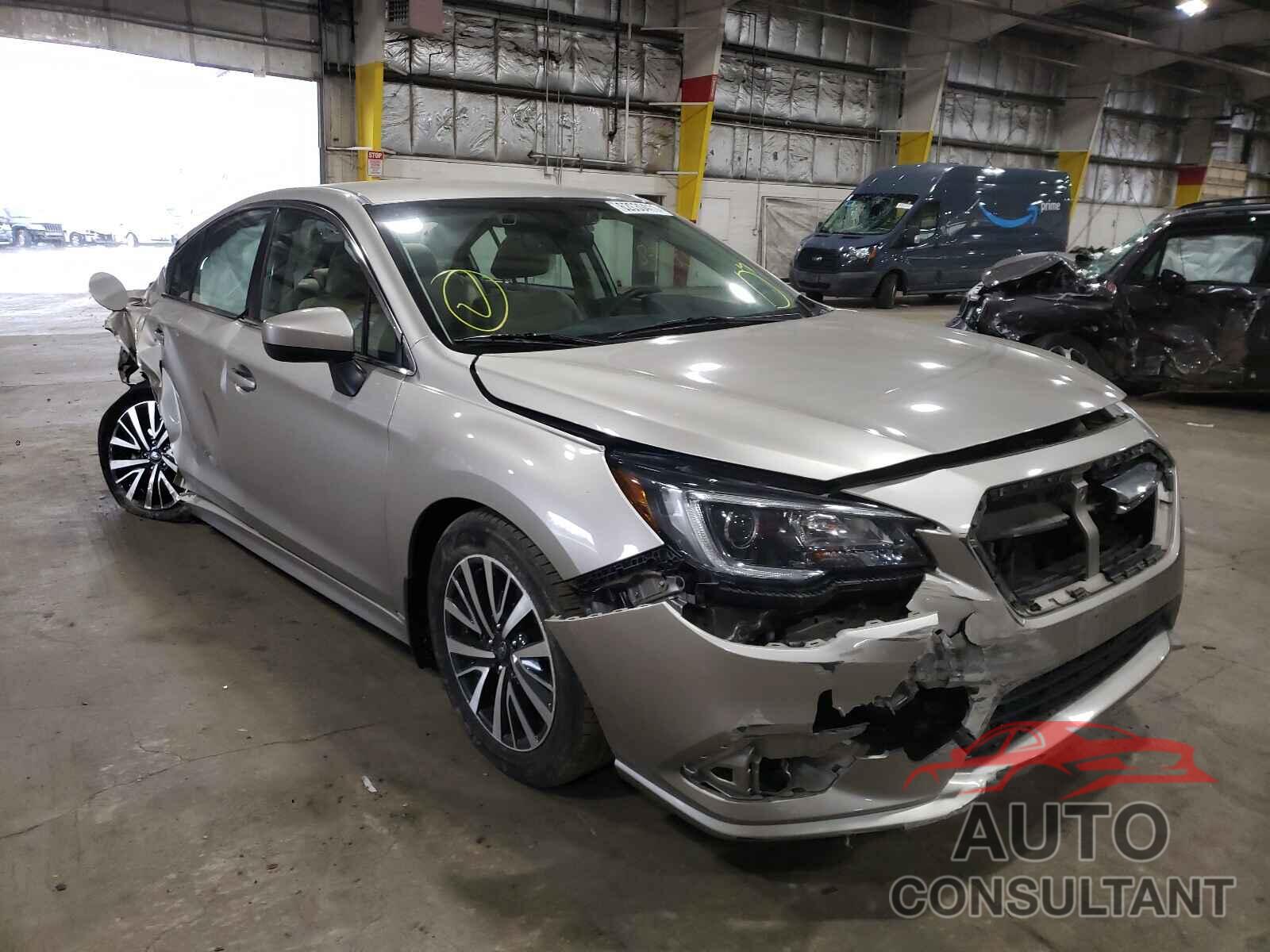 SUBARU LEGACY 2019 - 4S3BNAF69K3022446