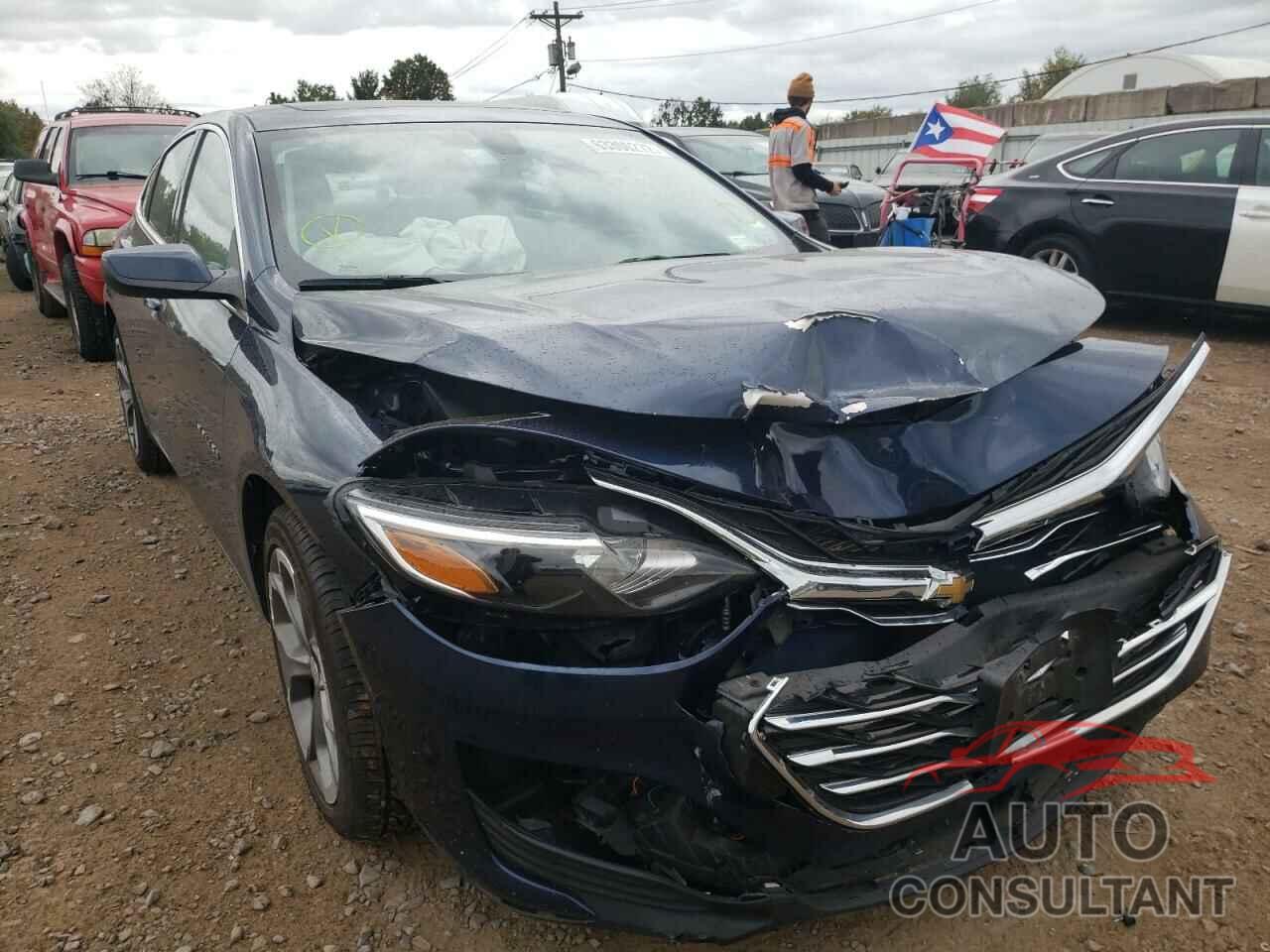 CHEVROLET MALIBU 2021 - 1G1ZD5ST4MF015080