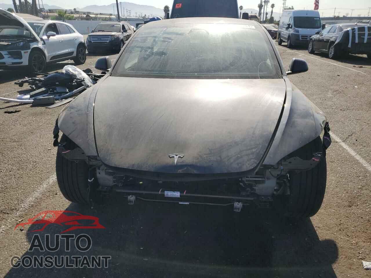 TESLA MODEL 3 2024 - 5YJ3E1EA4RF738730