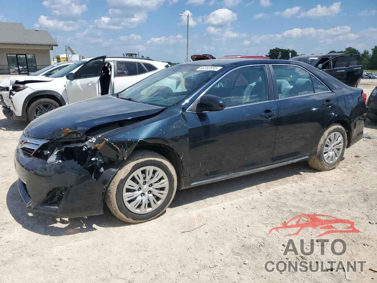 TOYOTA CAMRY 2014 - 4T4BF1FK3ER423601