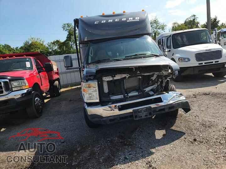 FORD ECONOLINE 2011 - 1FDXE4FS0BDA45897