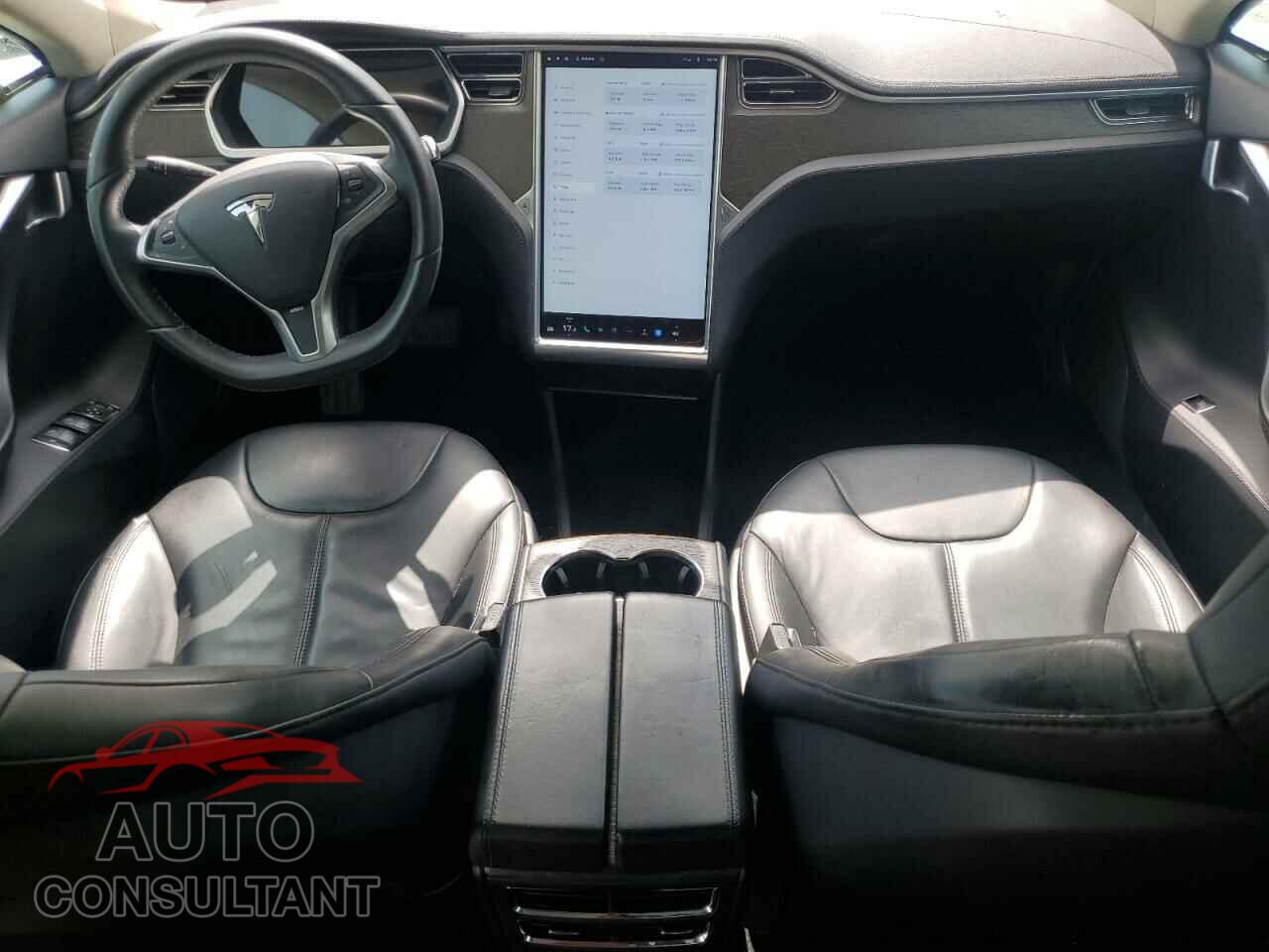 TESLA MODEL S 2013 - 5YJSA1CN8DFP06126