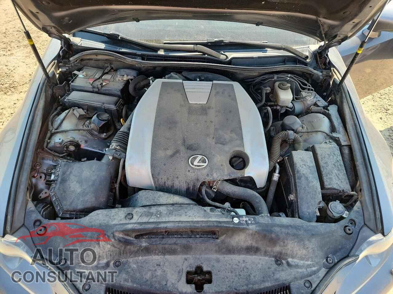 LEXUS IS 2015 - JTHCE1D20F5009680