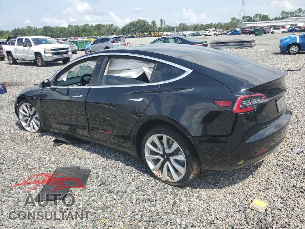 TESLA MODEL 3 2019 - 5YJ3E1EA2KF302755