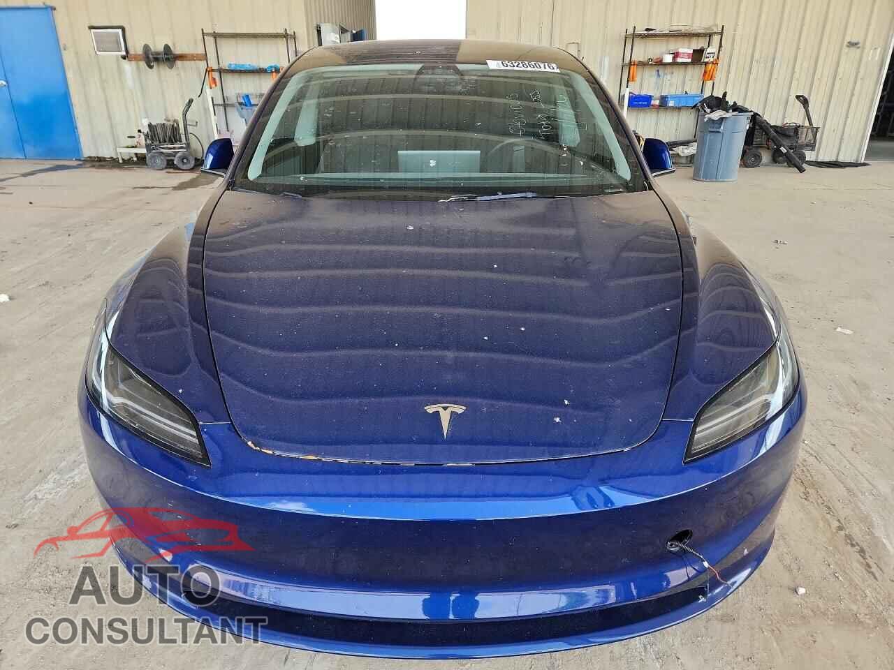 TESLA MODEL 3 2024 - 5YJ3E1EA2RF717648