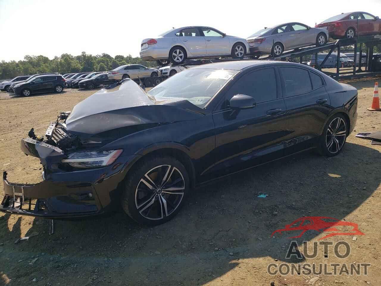 VOLVO S60 2019 - 7JRA22TM3KG003043