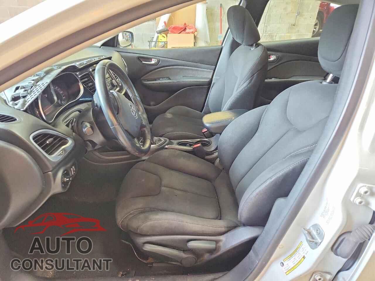 DODGE DART SXT 2013 - 1C3CDFBA9DD322360