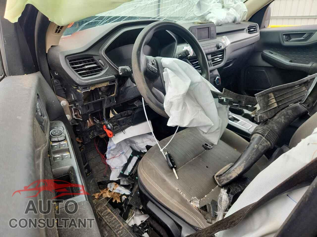 FORD ESCAPE 2020 - 1FMCU0F60LUA33246