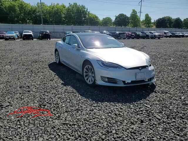 TESLA MODEL S 2017 - 5YJSA1E24HF228585