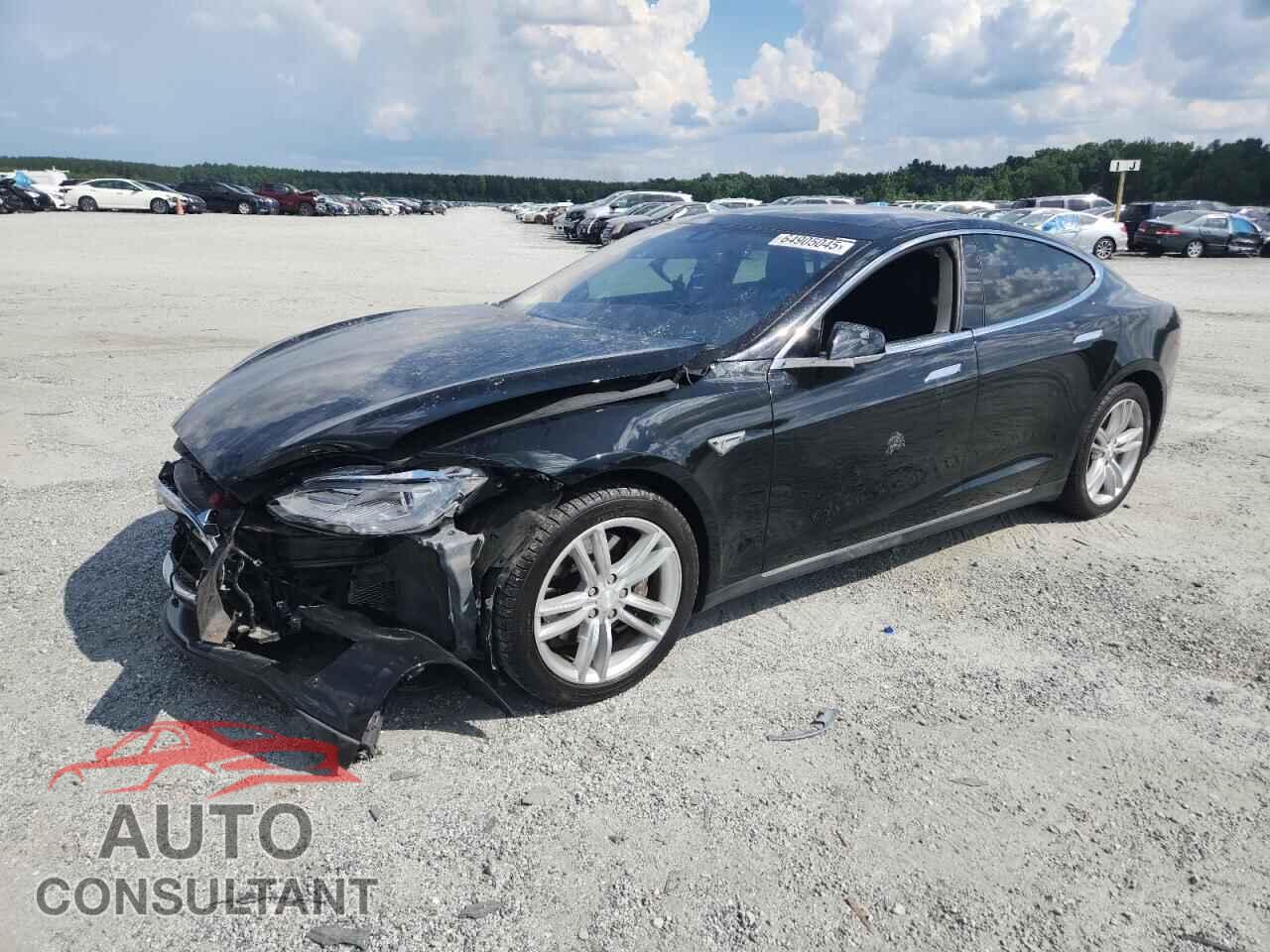 TESLA MODEL S 2015 - 5YJSA1S1XFF080337