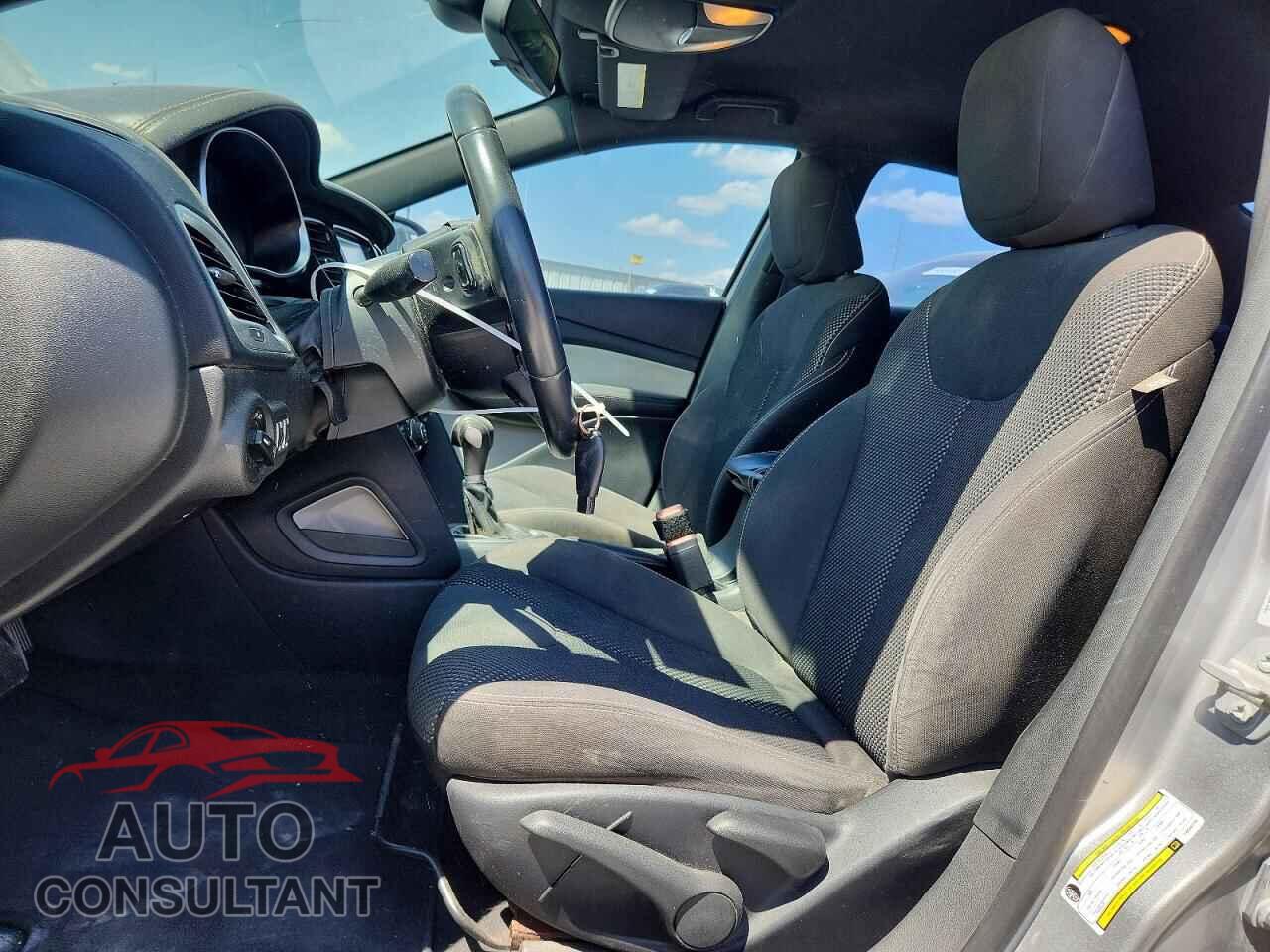 DODGE DART 2015 - 1C3CDFBB2FD286779