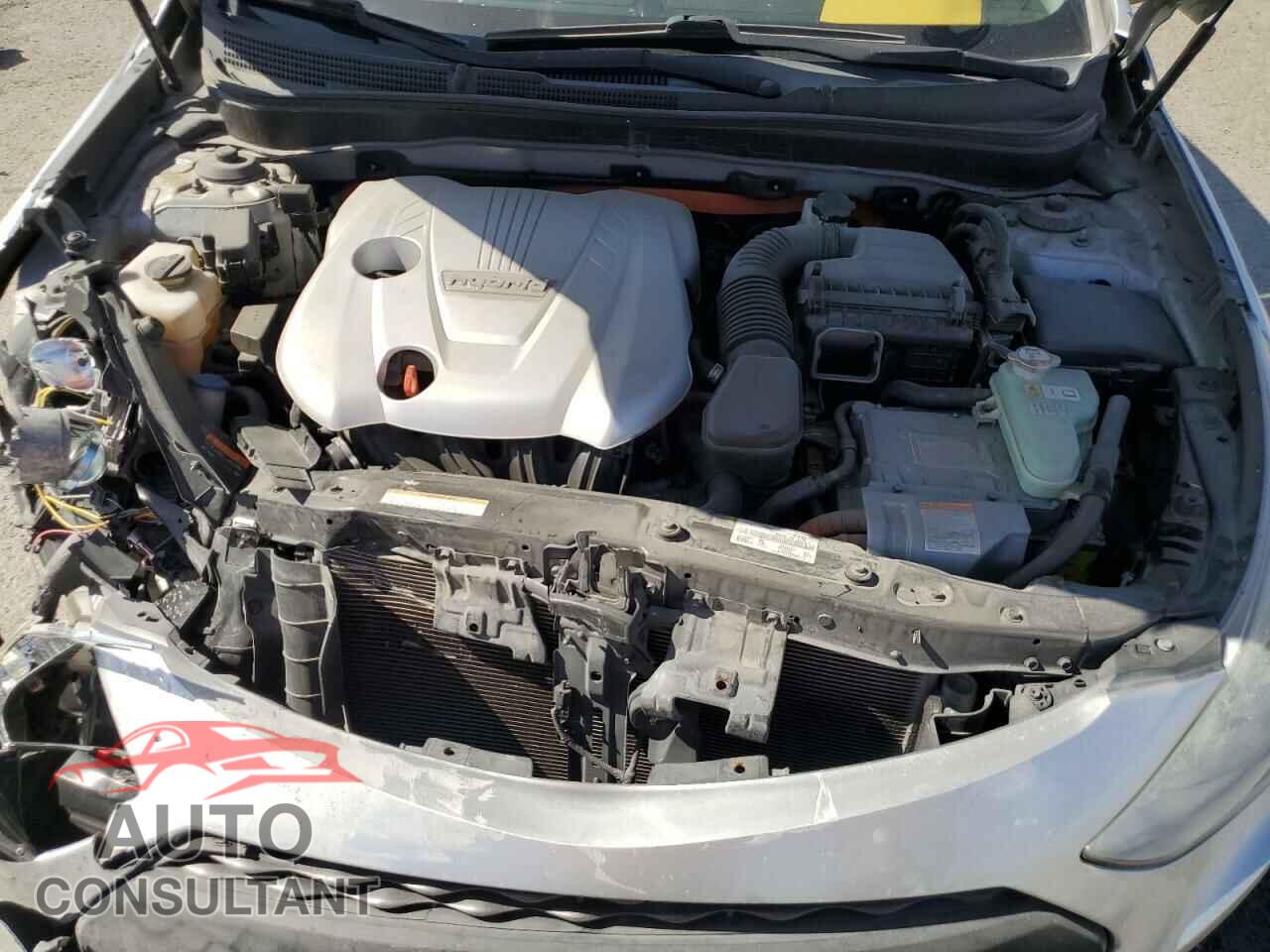 HYUNDAI SONATA 2015 - KMHEC4A44FA130738