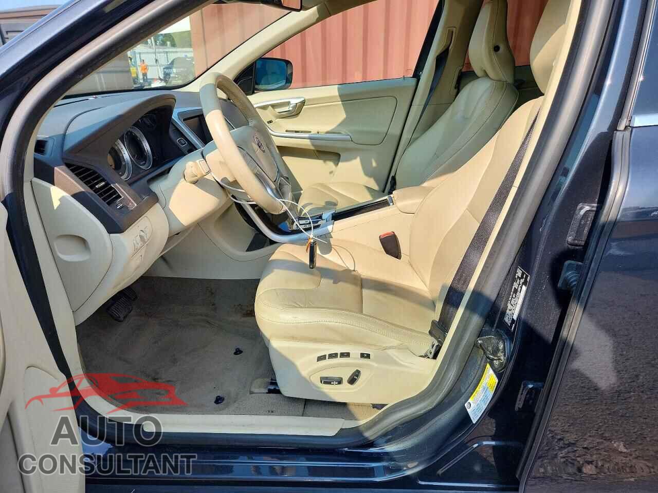 VOLVO XC60 2012 - YV4940DZ4C2238802