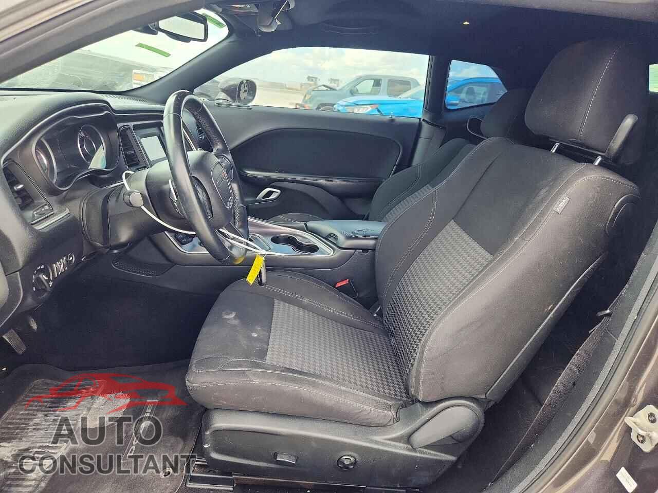 DODGE CHALLENGER 2015 - 2C3CDZAT4FH733434