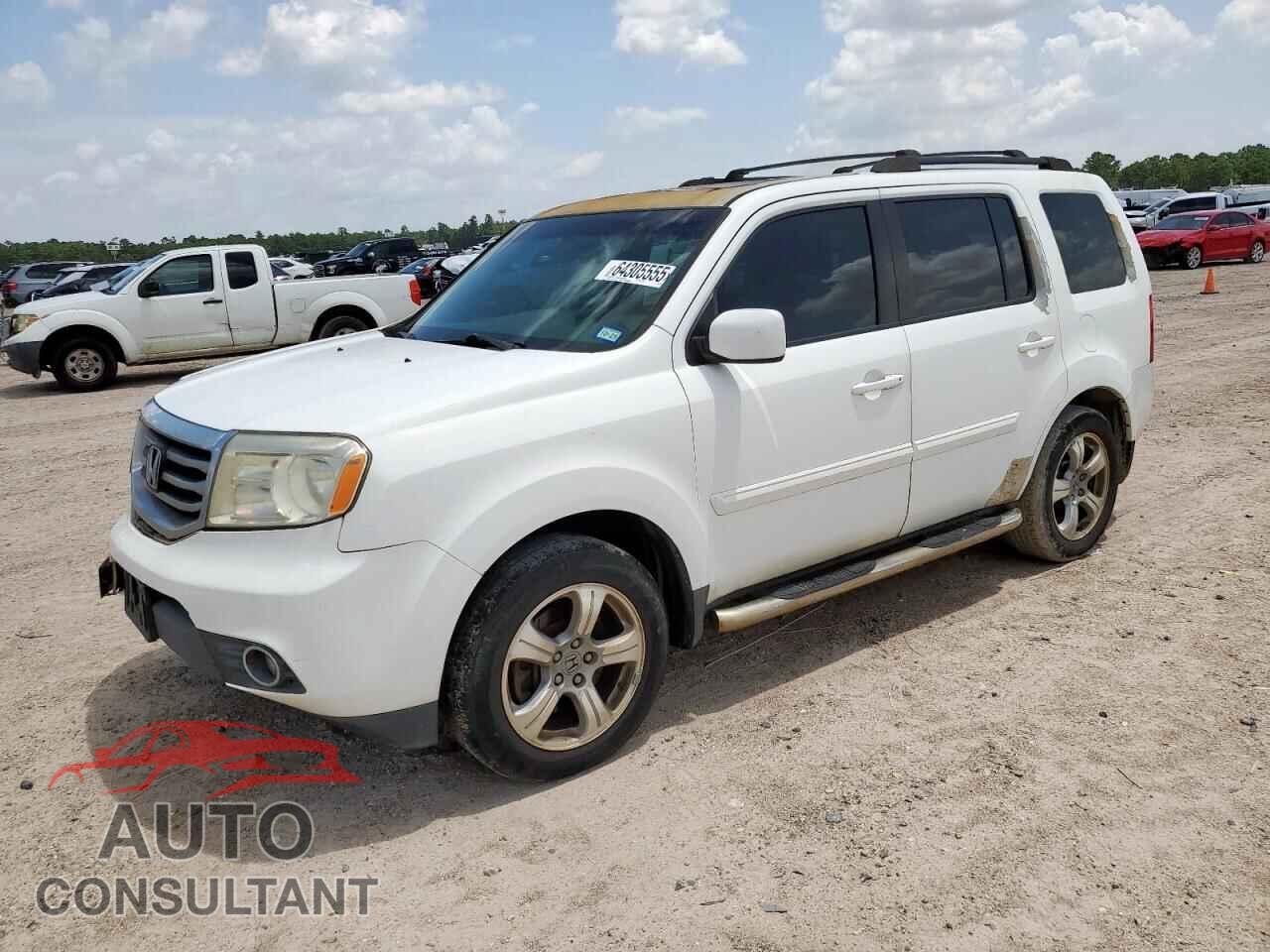 HONDA PILOT 2015 - 5FNYF3H51FB007259