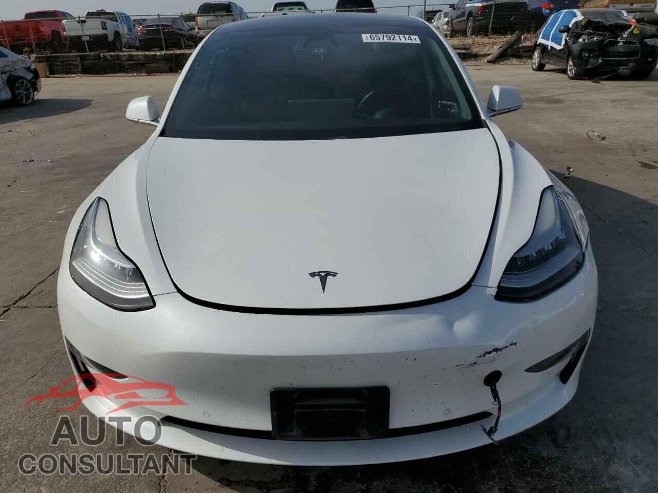TESLA MODEL 3 2018 - 5YJ3E1EA4JF035357