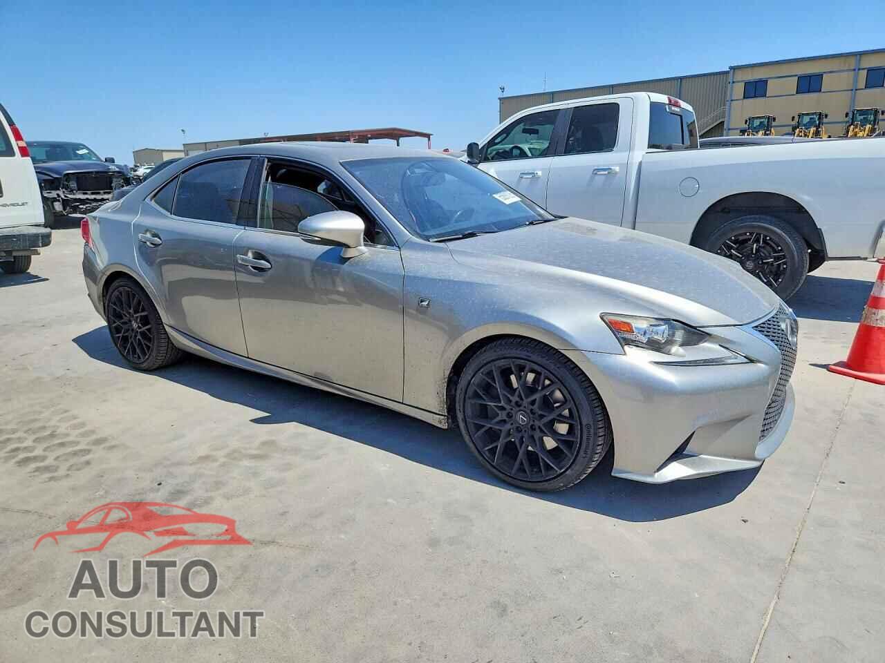 LEXUS IS 2016 - JTHBA1D24G5014454