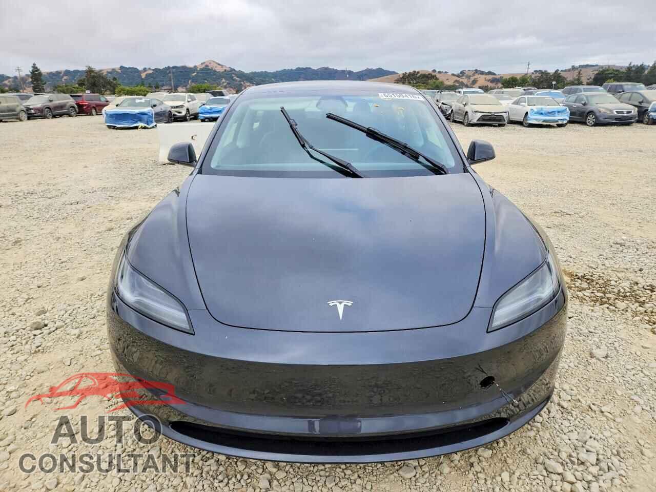TESLA MODEL 3 2025 - 5YJ3E1EA1SF050593