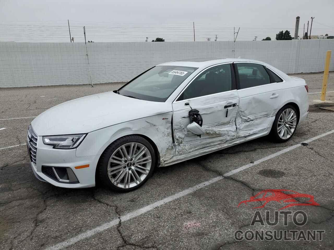AUDI A4 2019 - WAUENAF49KA009006