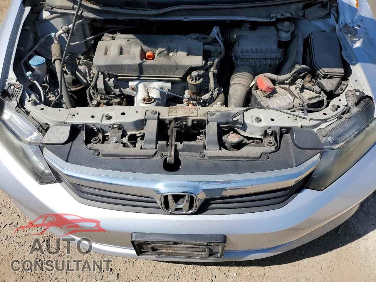 HONDA CIVIC 2012 - 2HGFB2F44CH117592