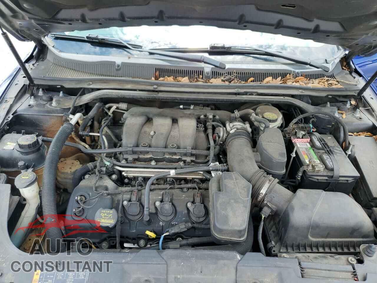 FORD TAURUS 2013 - 1FAHP2F82DG101082