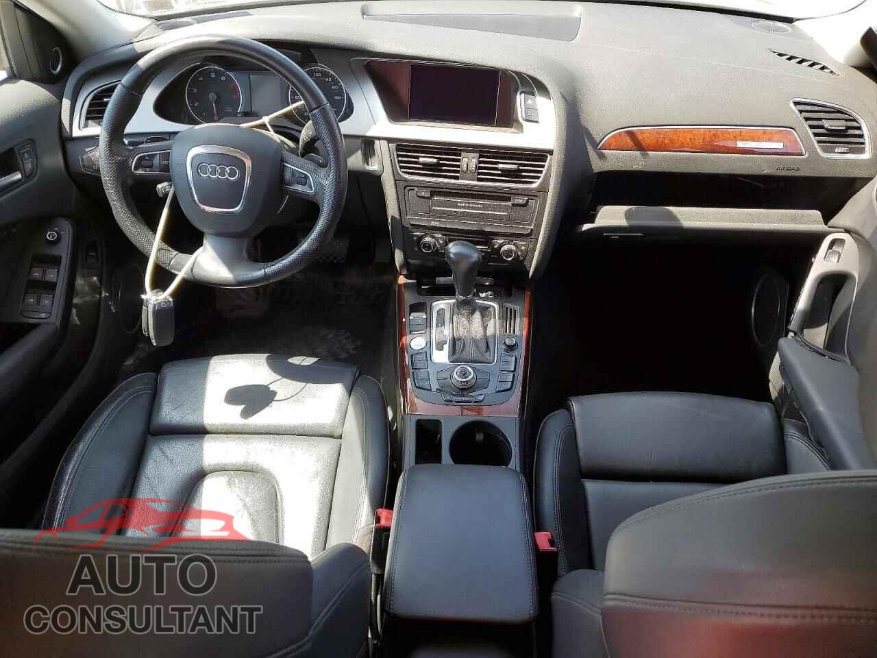 AUDI A4 2012 - WAUWFAFL5CA098714