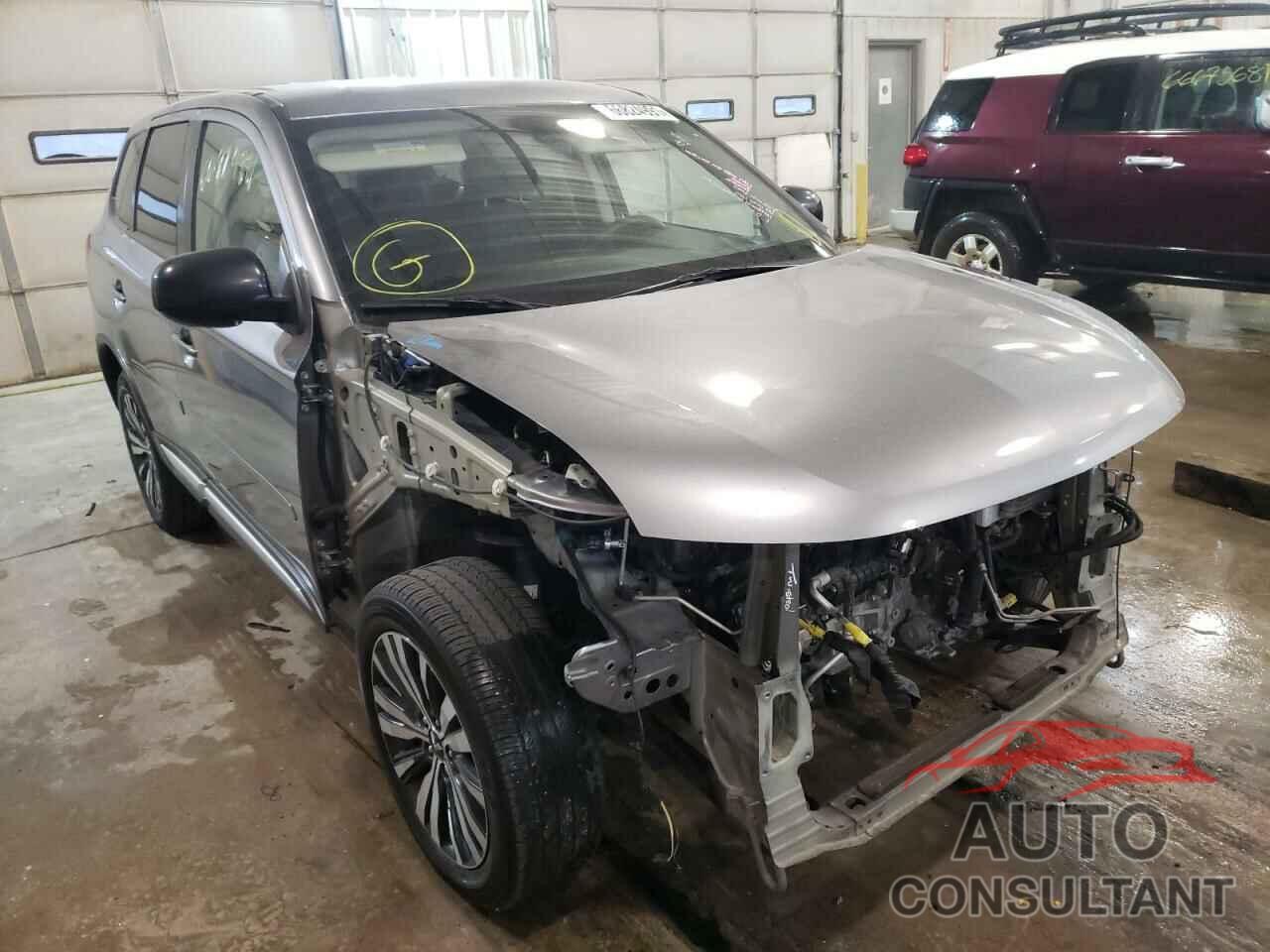 MITSUBISHI OUTLANDER 2019 - JA4AZ3A32KZ019856