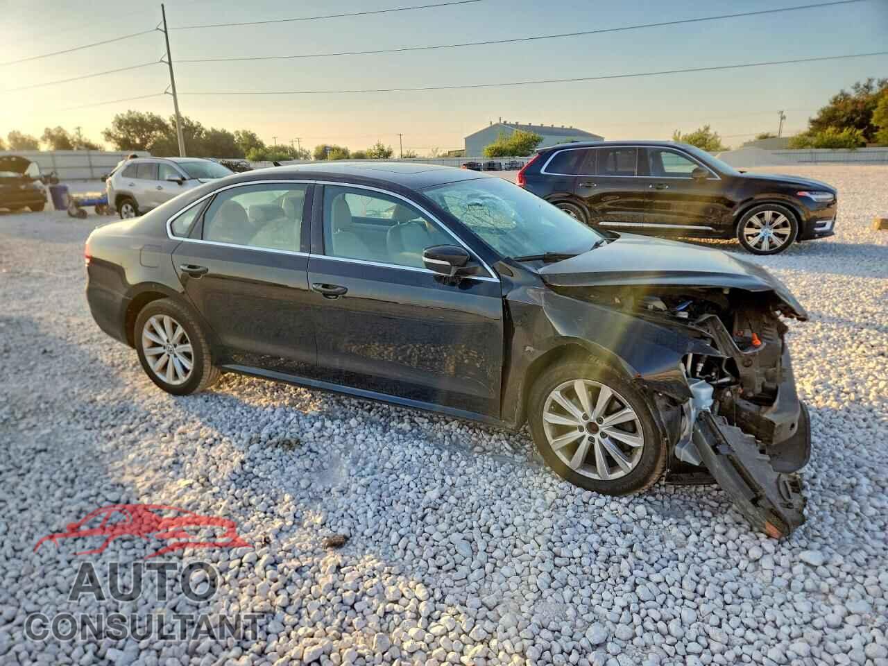 VOLKSWAGEN PASSAT 2012 - 1VWBN7A32CC079375