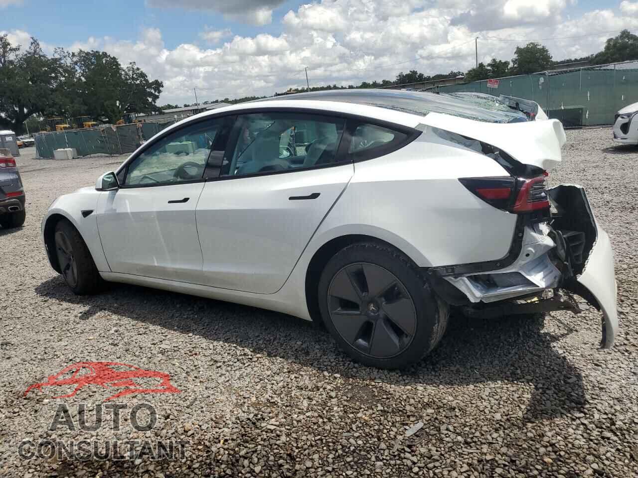 TESLA MODEL 3 2023 - 5YJ3E1EA5PF425392