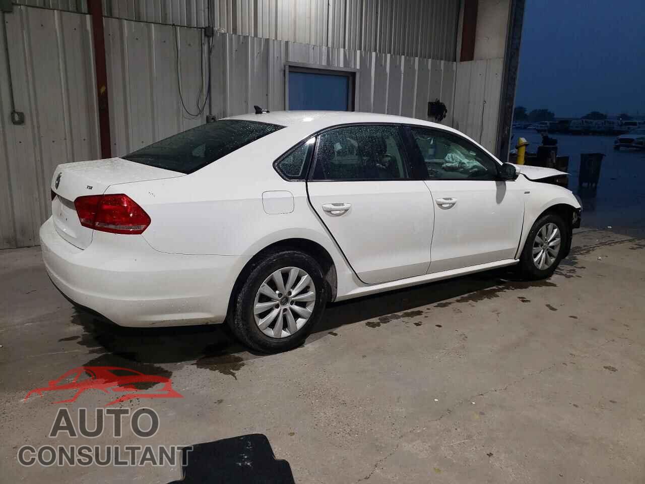 VOLKSWAGEN PASSAT 2015 - 1VWAT7A3XFC030026