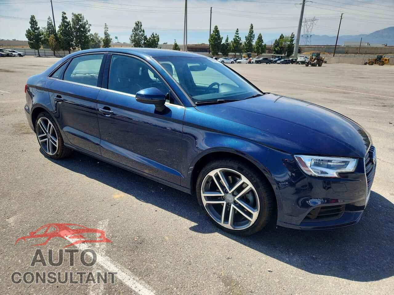 AUDI A3 2018 - WAUAUGFF6J1010263
