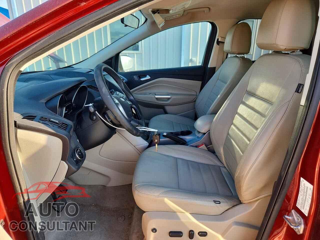 FORD ESCAPE 2014 - 1FMCU0G96EUC07560