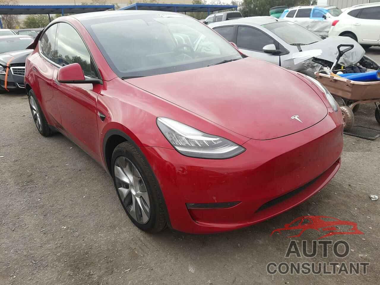 TESLA MODEL Y 2021 - 5YJYGAEE4MF264838