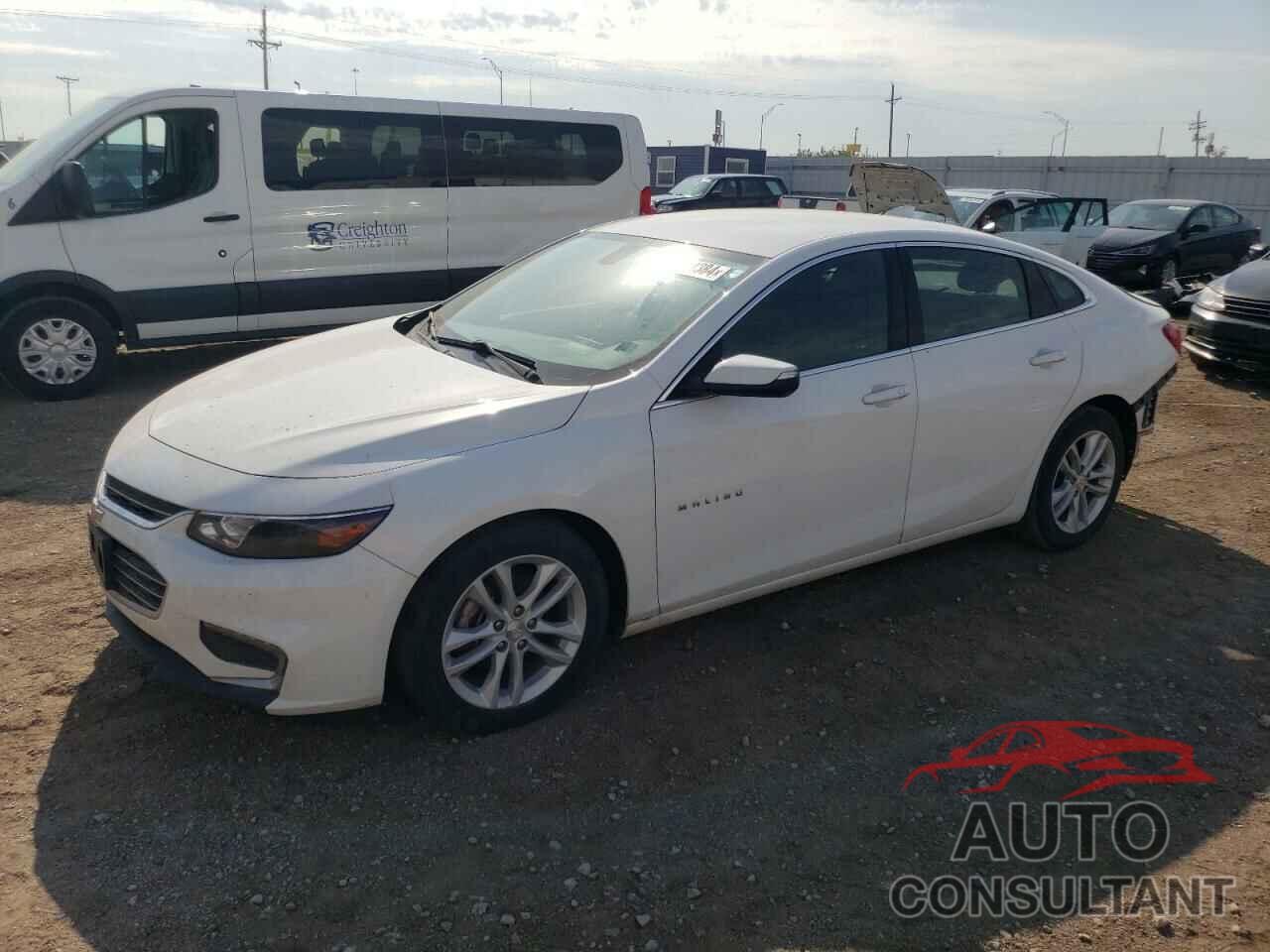 CHEVROLET MALIBU 2017 - 1G1ZE5ST1HF231567