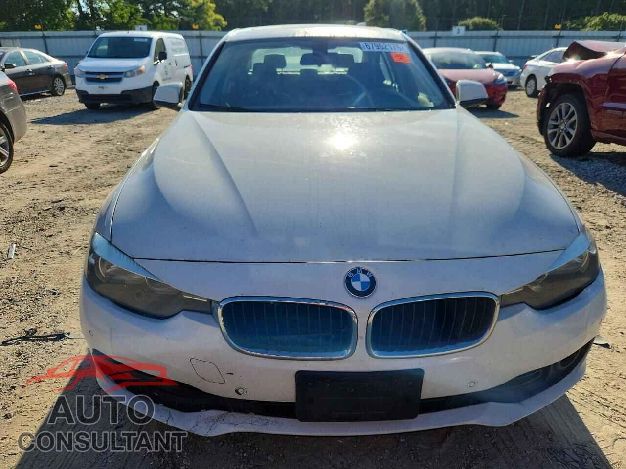 BMW 3 SERIES 2016 - WBA8E5G56GNU21587