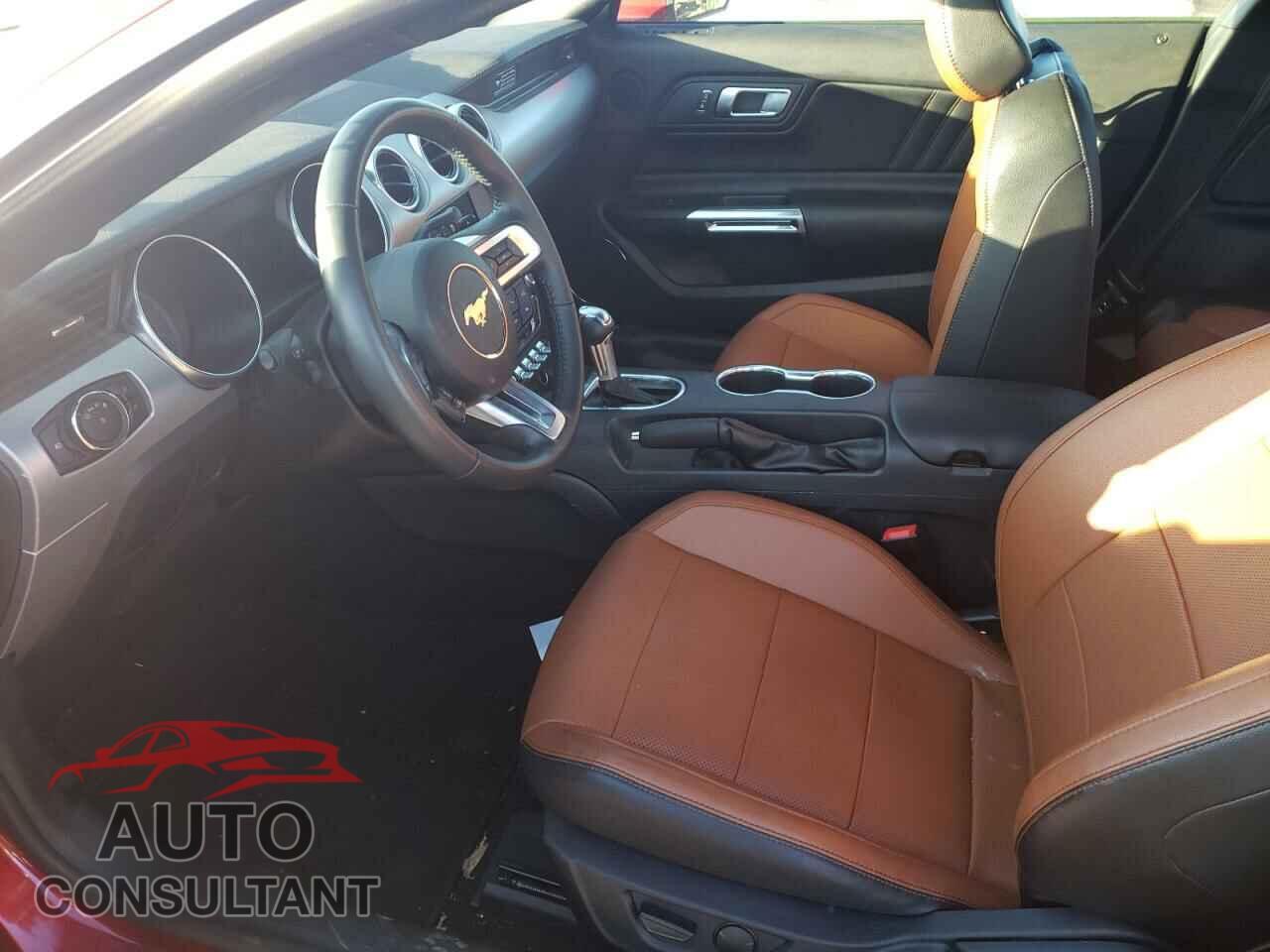 FORD MUSTANG 2020 - 1FA6P8CF8L5166560