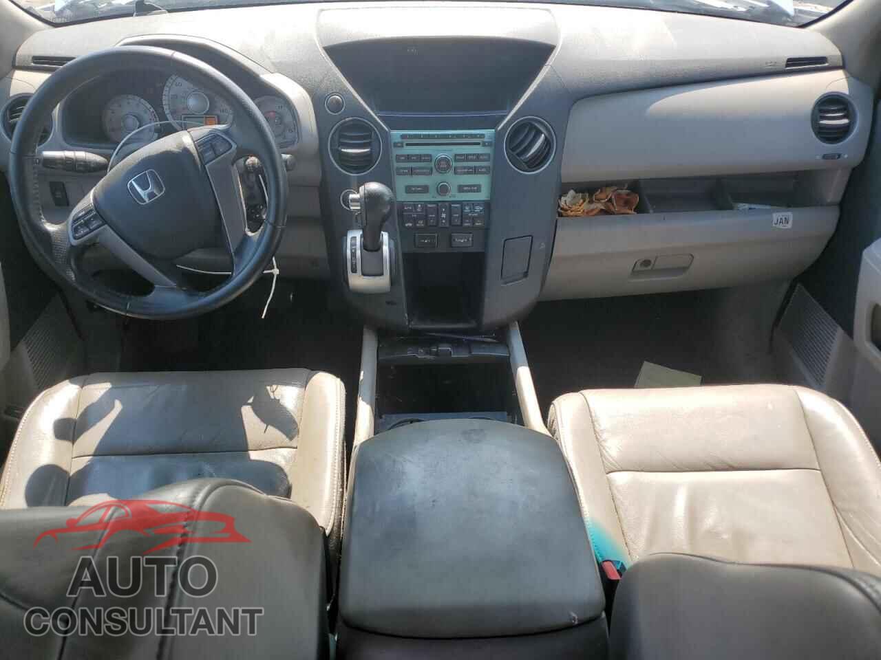 HONDA PILOT 2011 - 5FNYF4H51BB031688