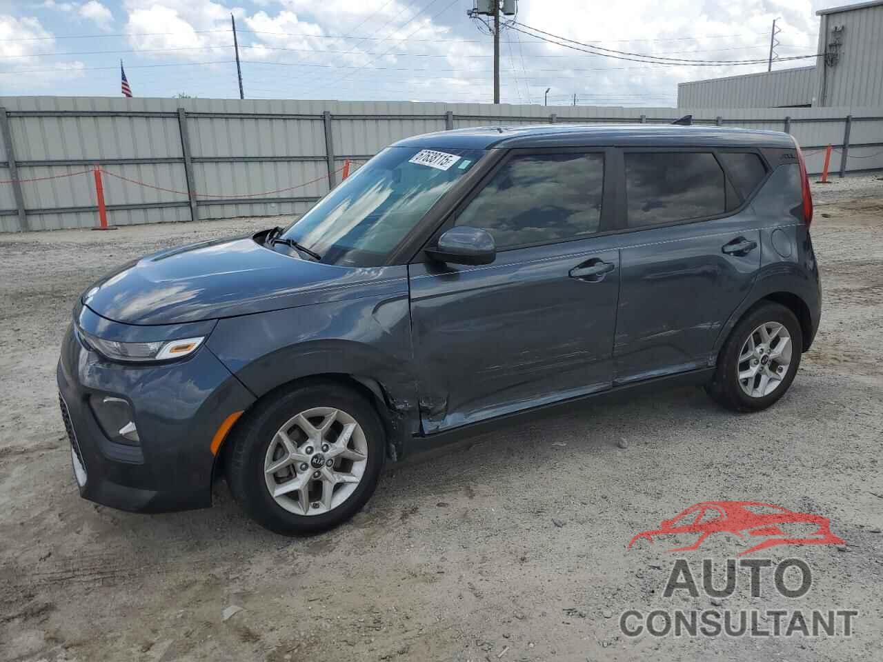 KIA SOUL 2020 - KNDJ23AU7L7020873