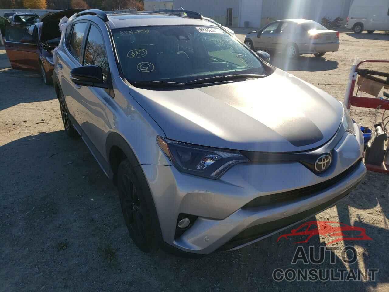 TOYOTA RAV4 2018 - 2T3RFREV6JW806257