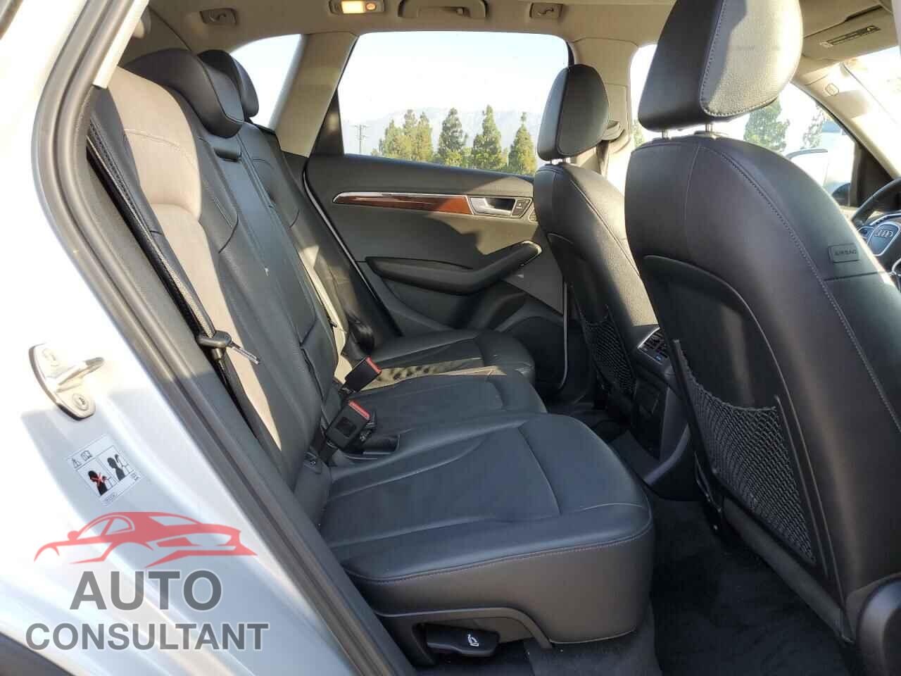 AUDI Q5 2012 - WA1LFAFP7CA111059